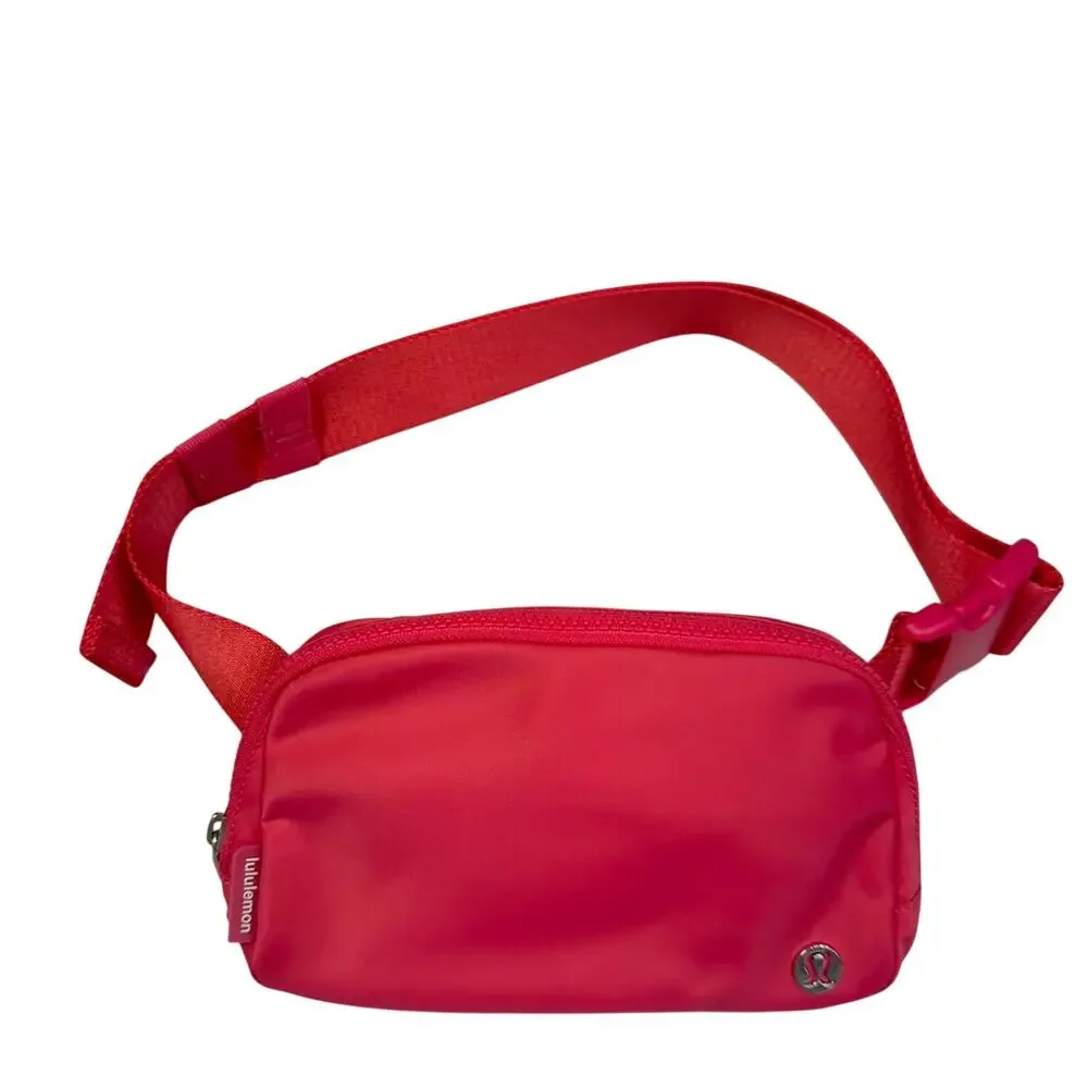 lululemon Everywhere Belt Bag 1L Lip Gloss Red Pink Nylon Fanny Pack Crossbody - Picture 2 of 14